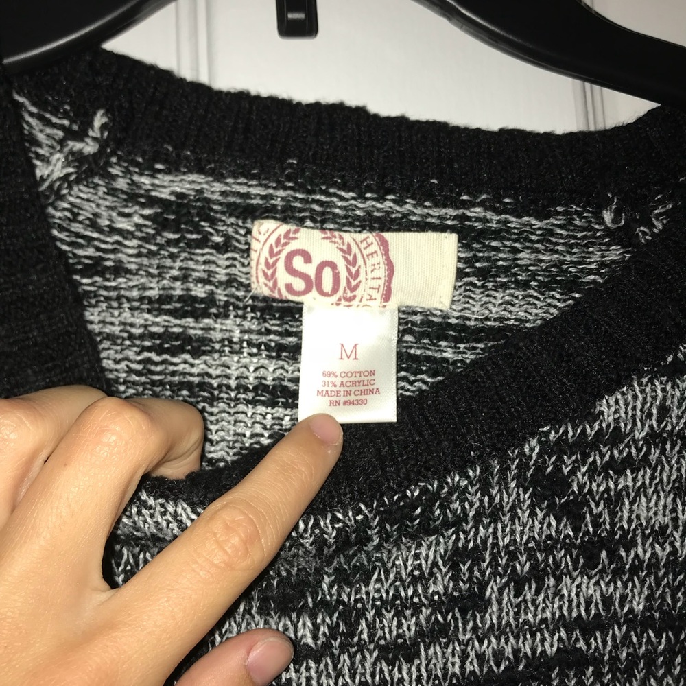 Sweater - Picture 2 of 2